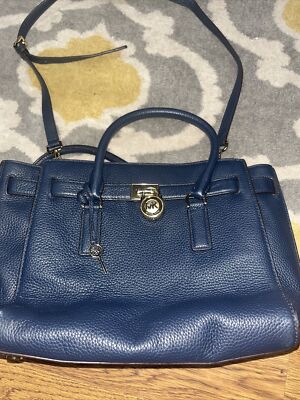 Gently used, authentic Michael Kors Hand or Shoulder Bag Navy Blue Lock Key