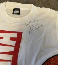 INDIANA HOOSIERS Basketball BOB KNIGHT Signed VINTAGE Shirt SMALL Screen Stars