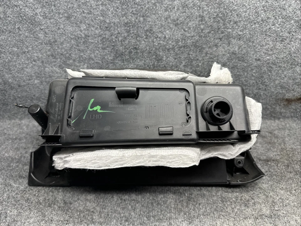 2014-2017 OEM MINI COOPER TABLERO DELANTERO COMPARTIMENTO DE ALMACENAMIENTO GUANTERA MONTAJE Foto 4 de 4