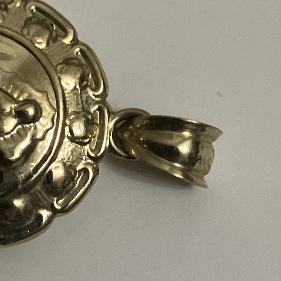 GoLD Jesus virgin Mary Guadalupe Yellow pendant 10K 3D 1” almost 2 grams 10k - Image 4 of 4