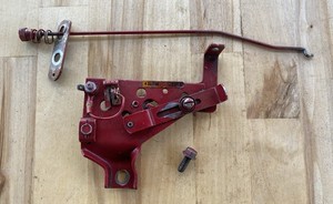 Briggs & Stratton 5Hp (Model 132452) (Type 4049-01) Throttle Control Bracket