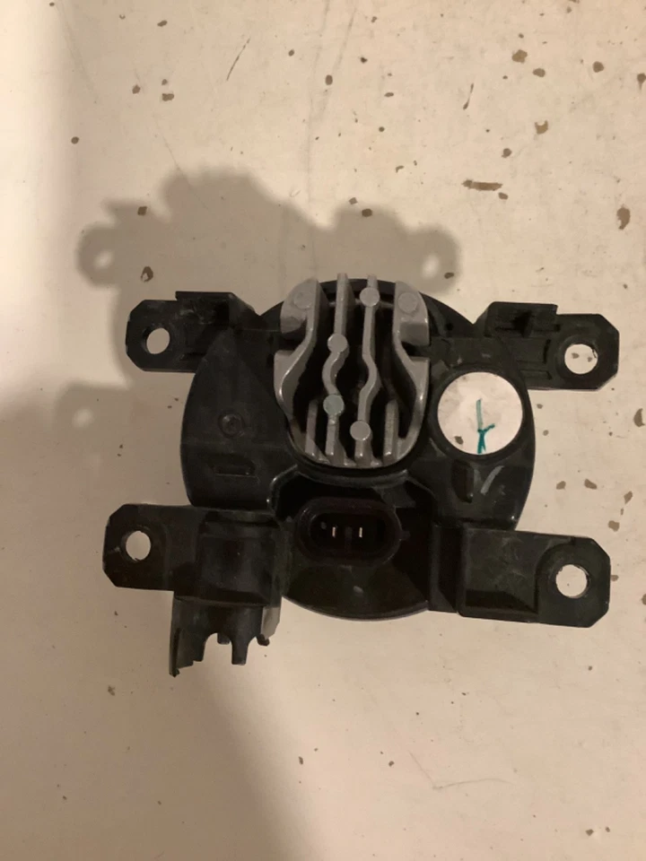 Ford Ranger/Bronco LH=RH 2021-2023 LED ANTINIEBLA OEM B11R-13963 TL Foto 3 de 4