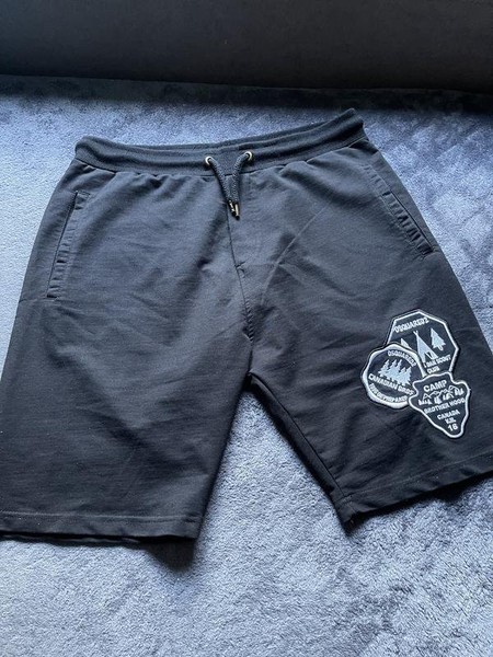 Men Dsquared² Shorts Black 32 / M / 46