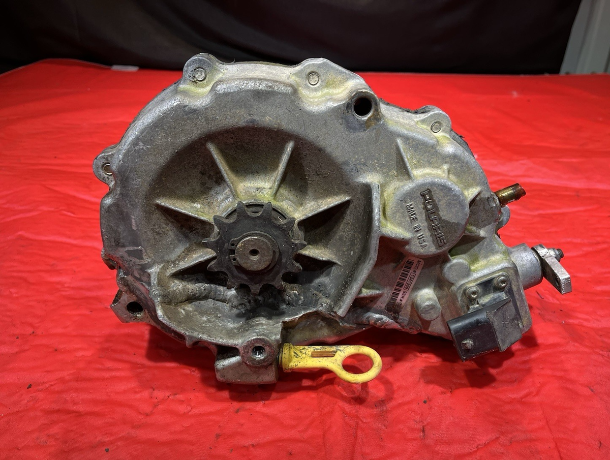2000 POLARIS TRAIL BOSS 400 TRANSMISSION GEARCASE ASSEMBLY 1341306