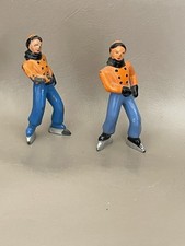 2 Vintage Barclay Ice Skaters M23 Lead