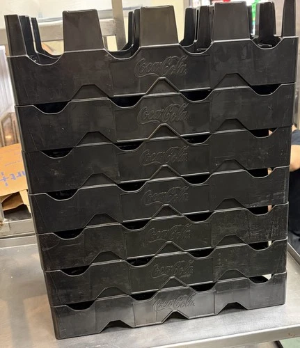 VINTAGE COCA-COLA 2 LITER CARRY CRATE 8 BOTTLE PLASTIC CARRIER by REHRIG