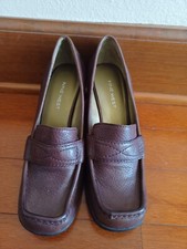 Vintage Nine West Chunky Slip On Loafer Heels Brown Leather Womens Size 8