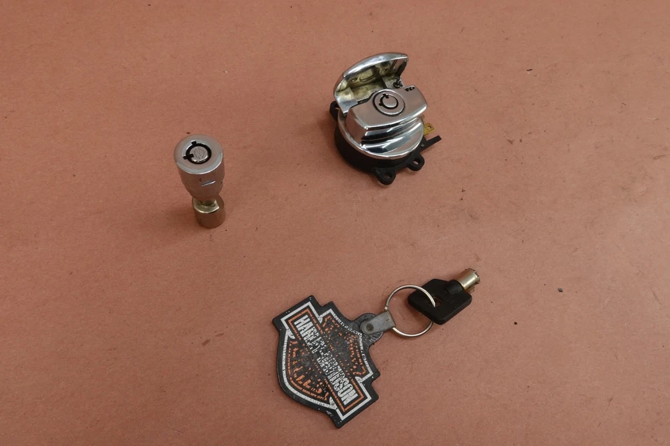 Harley Davidson Heritage Softail 2000-2006 FLSTC interruptor de encendido juego de bloqueo de llave Foto 3 de 4