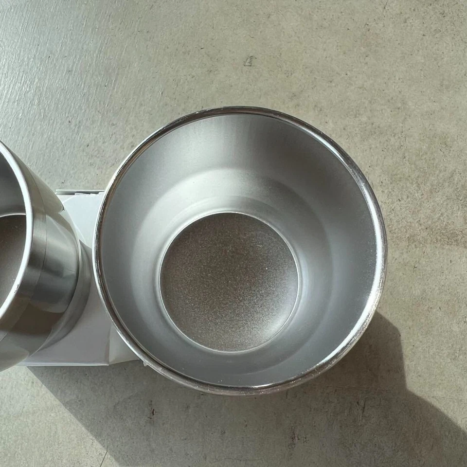 [Inutilizzato] Bicchiere Mercedes Benz in acciaio inox argento - Immagine 3 di 4