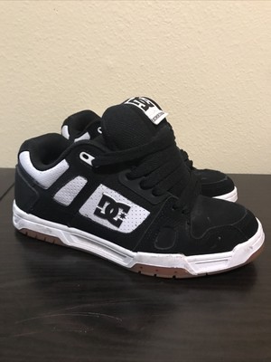 pure black casual shoes