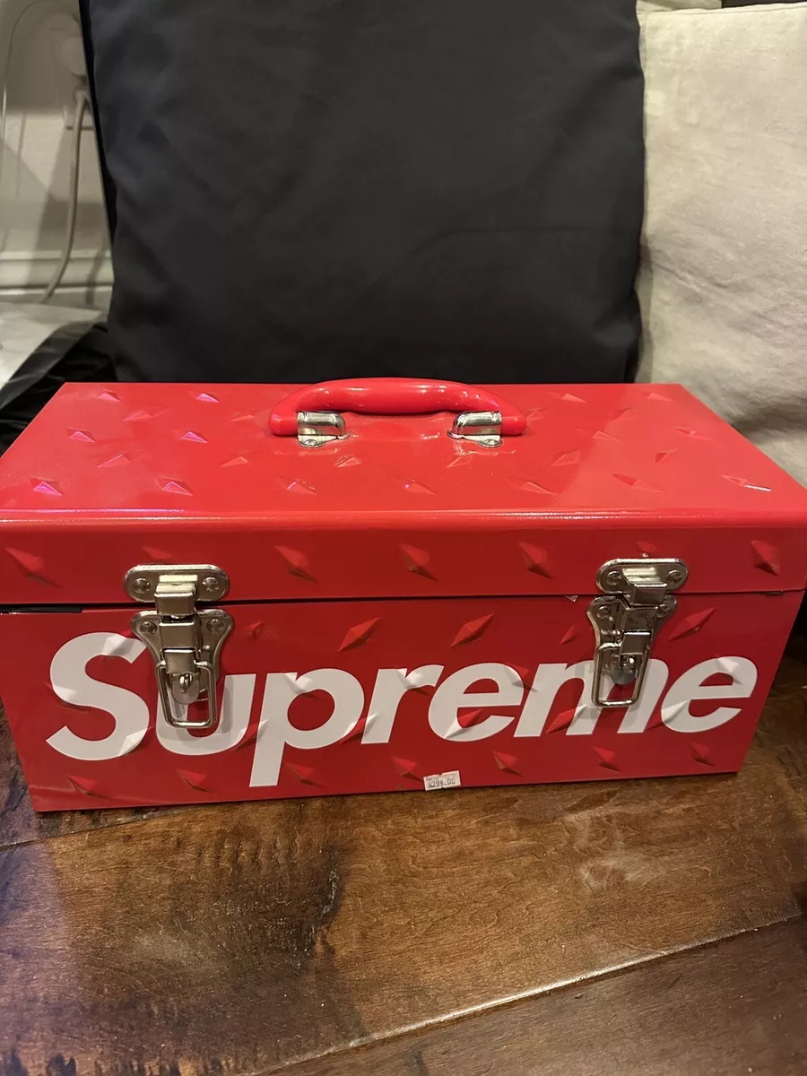 Supreme Diamond Plate Tool Box Red - FW18 - US