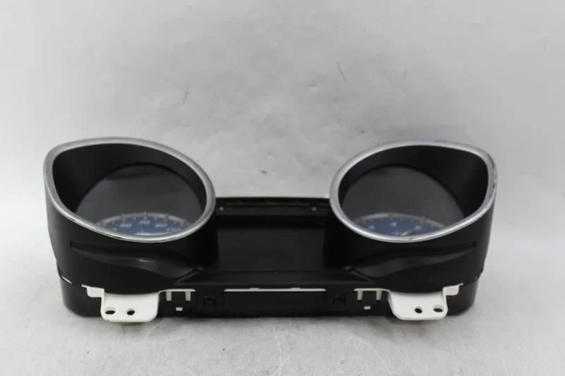 Velocímetro compatible con Maserati Ghibli 2016 OEM #30002 Foto 2 de 4