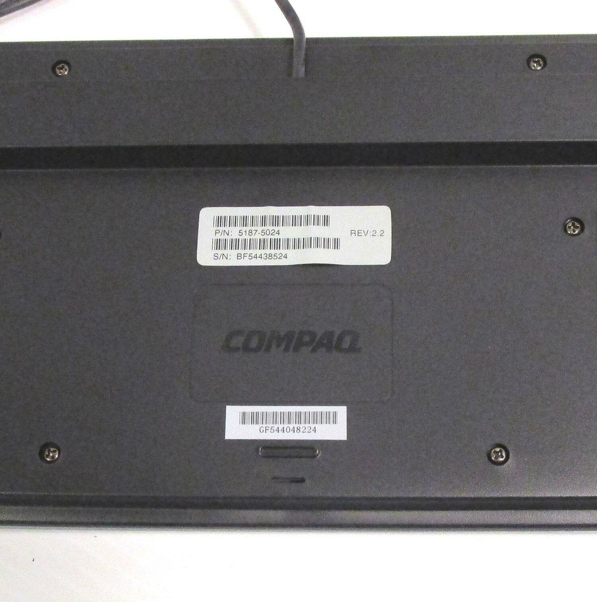 HP 5187-5024 French Canadian PS/2 Wired Multimedia Desktop