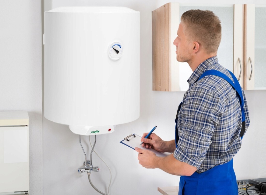 Nuevo calentador de agua EcoFix Ariston 50l. Calentador de agua eléctrico vertical, entrega gratuita