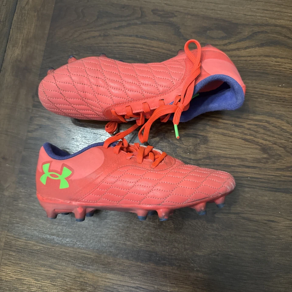 Talla 3.5 - Under Armour Magnetico Pro 3 FG Beta Pantalla Verde W Foto 3 de 4