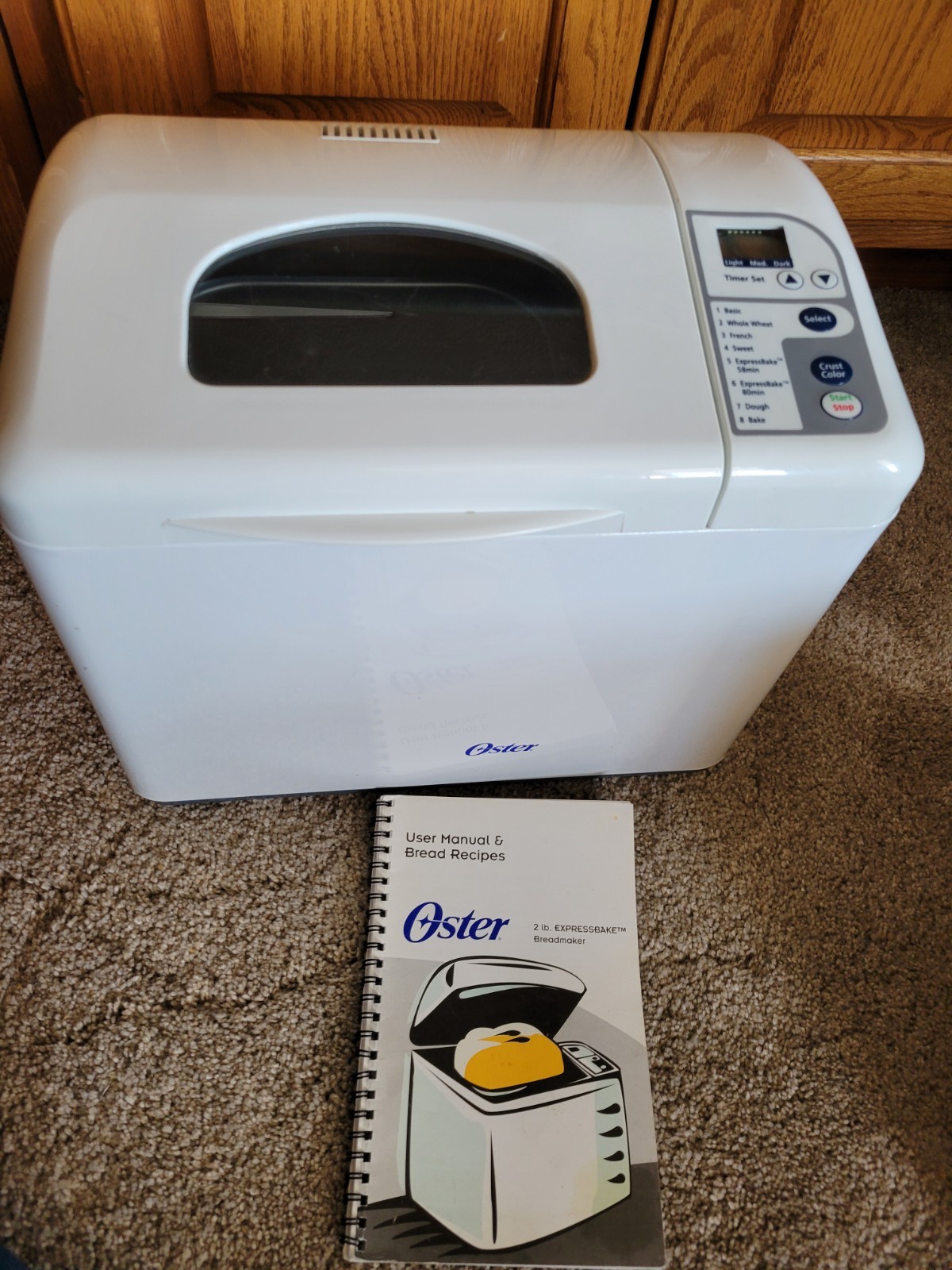 Oster Bread Maker 58-Minute Expressbake 2LB Loaf Model 5834 With Manual 
