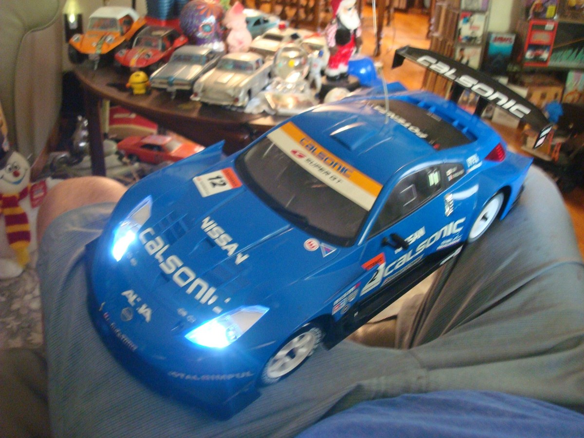 CALSONIC NISSAN SKYLINE GT-R R34 RC CAR REMOTE SET 1:10 EXCELLENT