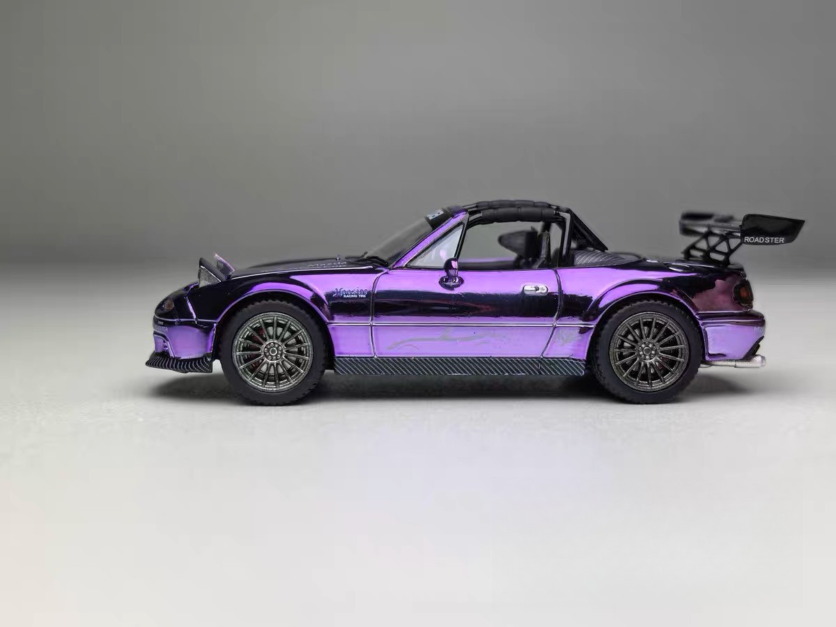 Chase! LIOMIO 1/64 Mazda MX-5 NA Roadster HEC Beijing EXCLUSIVE