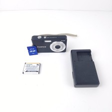 Fujifilm FinePix J10 Digital Camera 8.2MP Black 3x Zoom With Charger SD TESTED