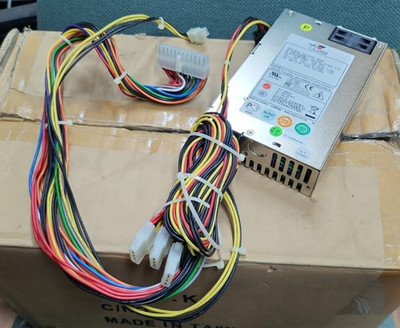 ZIPPY EMACS H1U-6200P RoHS 200W Max Netzteil - NEU Zug!