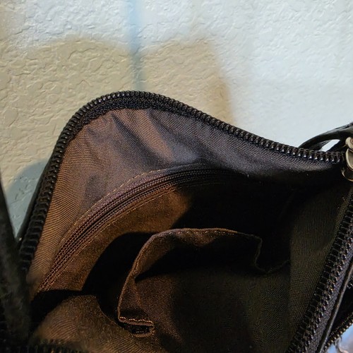 Vintage 90’s Y2K Pebbled Leather Crossbody Shoulder Bag Purse Travel Multi Zip  - Picture 5 of 9