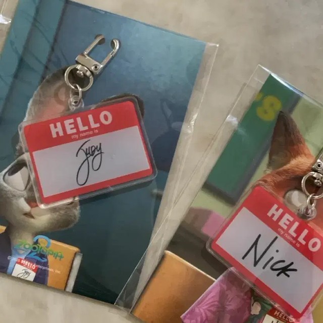 Zootopia Nick & Judy Keyring Set - Unopened Collectible