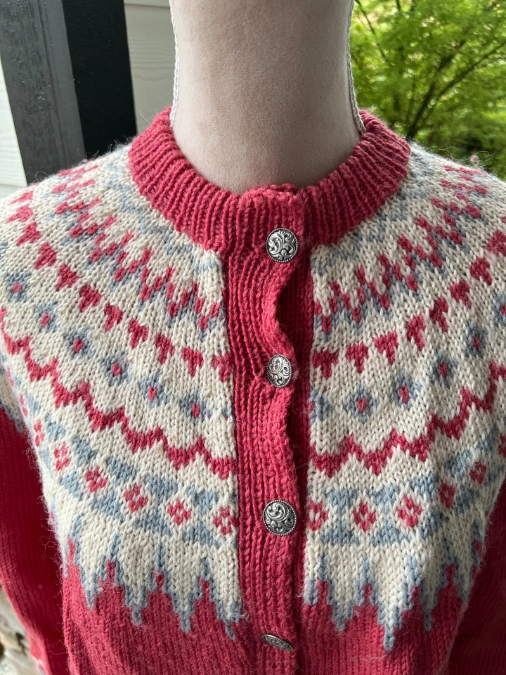 Vintage Handmade Pink Fair Isle Wool Cardigan Sweater L - Image 4 of 4