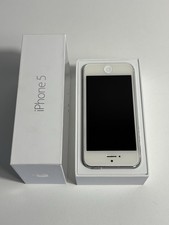 Apple iPhone 5 16gb White With Original Box For Parts Only wont hold charge 