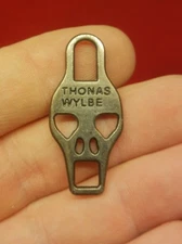 Thomas Wylde Diamante Skull Zipper Pull Fob Keychain Charm Thonas Wylbe