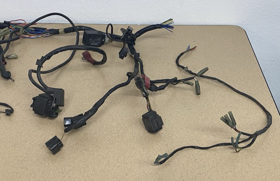 Arnés de cableado del motor principal clásico Kawasaki Vulcan 1500 1996 - para piezas Foto 3 de 4