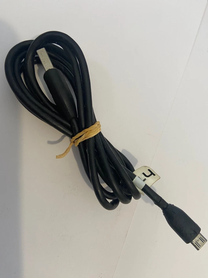 HTC Micro-USB Data Connectivity Charging Cable Original Black Very Good Conditio - Image 3 of 3