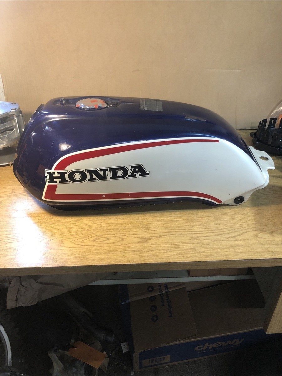 1983 HONDA CB1100F FUEL PETRO TANK 175A1-MG5-670ZB | eBay