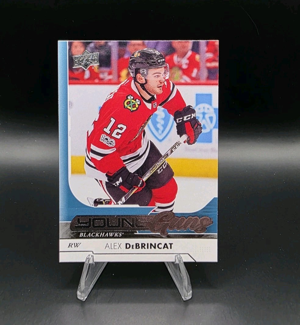 2017-18 Upper Deck Young Guns Alex DeBrincat #221 Rookie RC