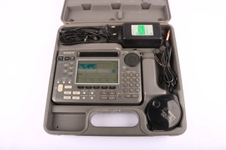 Sony ICFSW77 World Band Radio Receiver Case Antenna Power Manual Bundle