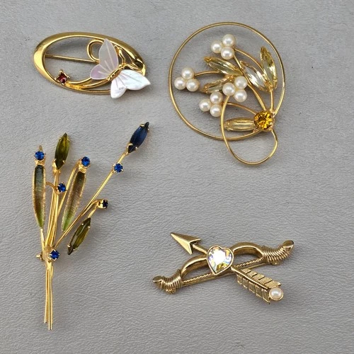 Vintage Brooch Lot 4pcs Gold Tone Costume Jewelry Butterfly Floral Bow Arrow