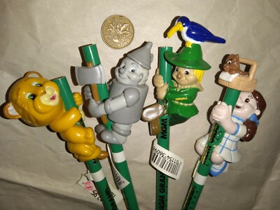 Wizard of Oz PVC Figures Dorothy Toto Scarecrow Tinman Lion MGM GRAND Land of Oz