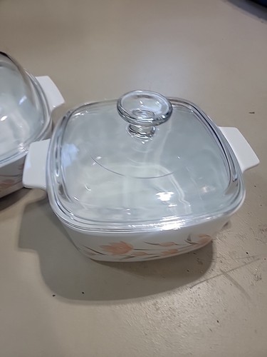 VINTAGE CorningWare PEACH FLORAL (2.5 L & 1.5 L 4 Piece Set Rare Find With Lids - Picture 2 of 4