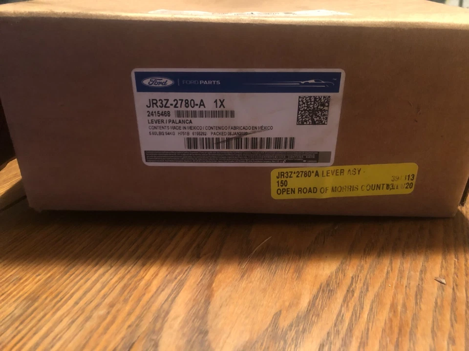 Ford Mustang 2015-2023 freno de estacionamiento/mango de freno de emergencia Ford PN JR3Z2780A Foto 2 de 4