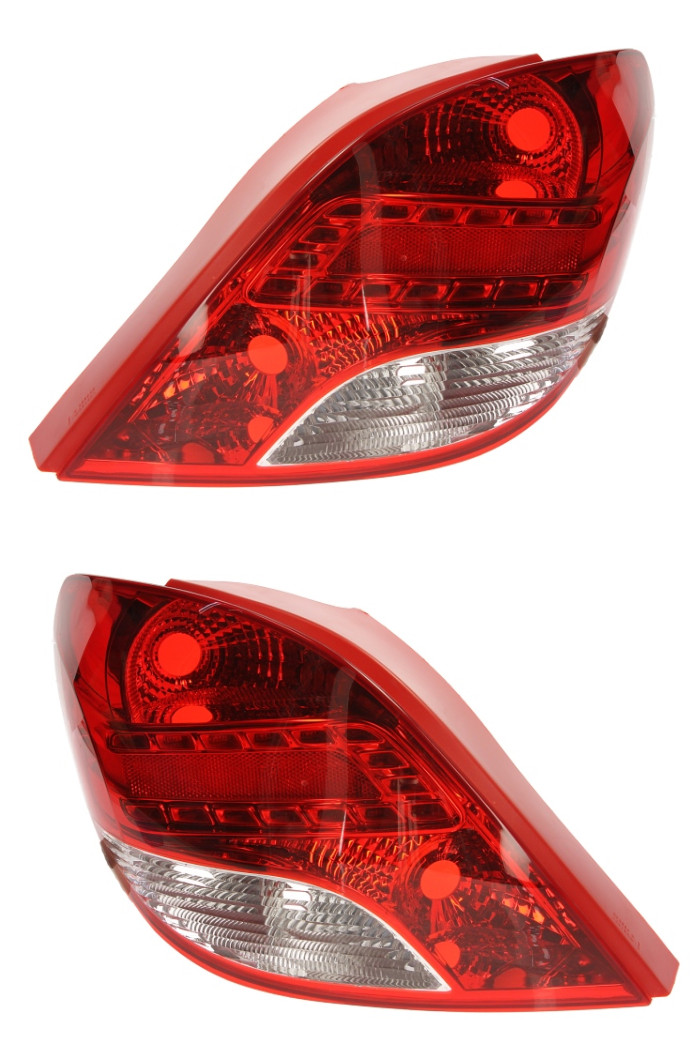 Feu arriere gauche droite Peugeot 207 pour remplacer un phare casse
