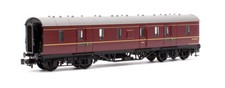 Graham Farish 374-889A LMS Stanier 50ft Full Brake BR Maroon No.M31248M