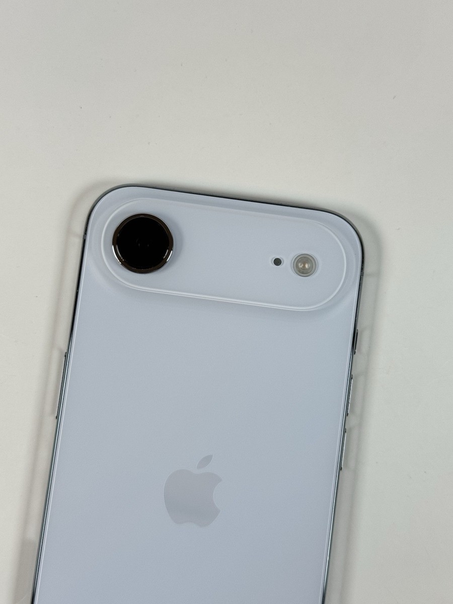 Apple iPhone 17 Air 256GB White - Parts/WiFi Use Only, See