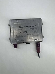 AUDI A6 4F2, C6 Antennenverstärker  8E0035456B 2.40 Petrol 130kw 2004 32823082