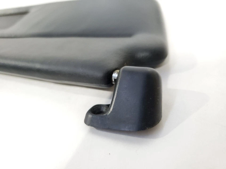 Par de quebra sol 1995 Porsche 968 fabricante de equipamento original - Imagem 4 de 4