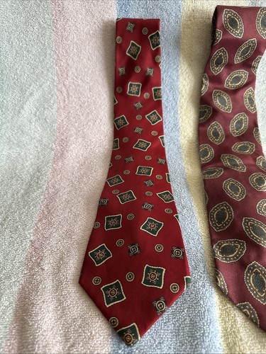 KUPPENHEIMER 100% Silk USA/ITALIAN Made Geometric And Paisley - Picture 2 of 11