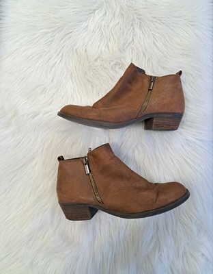 Sz 7.5 Carlos Santana tan vegan booties