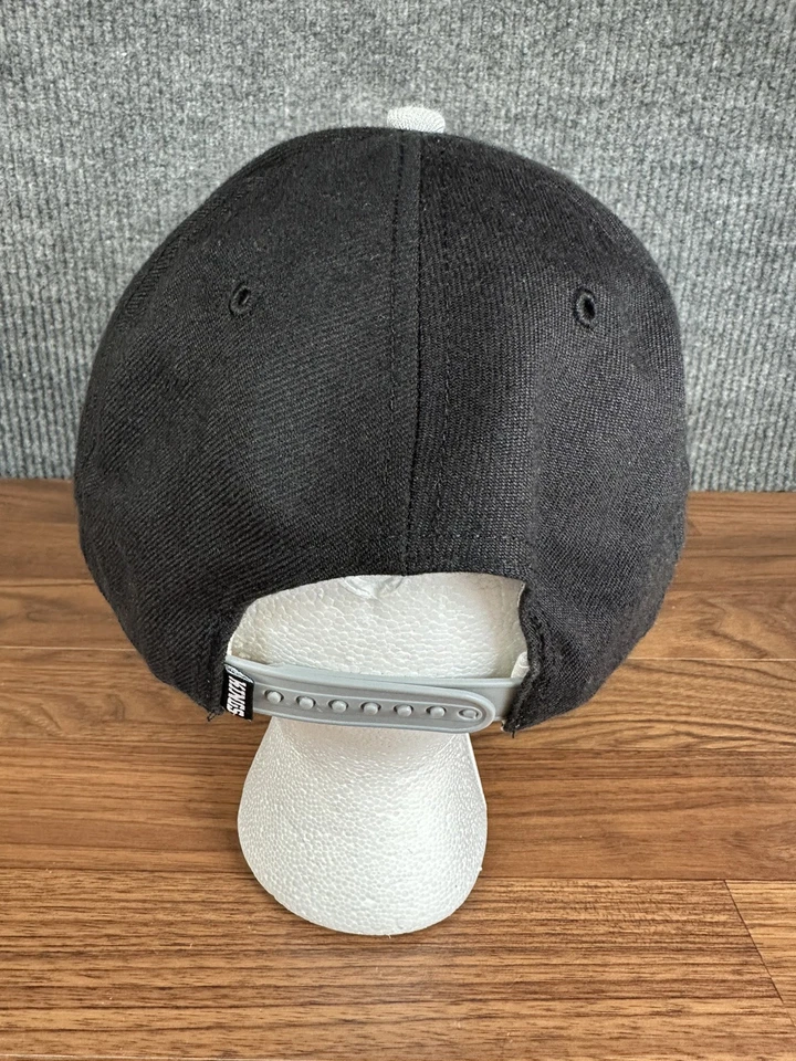 NHL Hockey LA Kings Script 47 Brand Strapback Hat Cap Black & Silver Wool Blend - Image 4 of 4