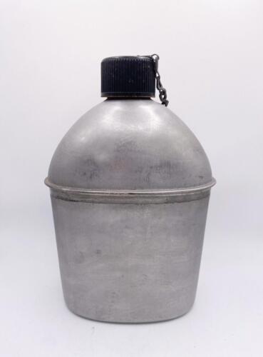 ORIGINAL WORLD WAR 2 - DATED 1945-US MADE- VOLLRATH - RARE COLLECTIBLE EUC