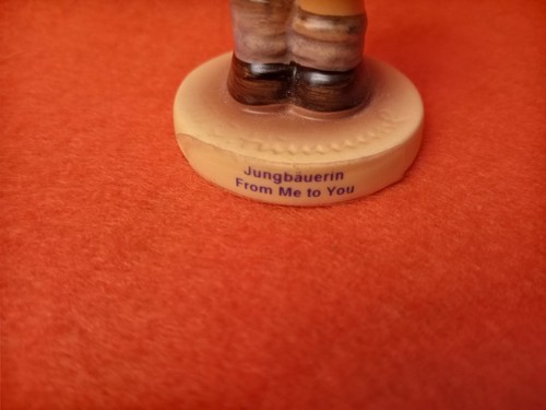 Goebel Hummel Club 1995/1996 Figurine "From Me to You" #629 3.5" Tall TMK 7 - Bild 6 von 7