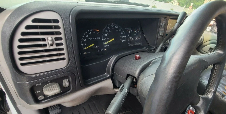 Kit de tablero de camioneta radio estéreo doble Din para camioneta GMC 1995-2002/SUV de tamaño completo Foto 2 de 4