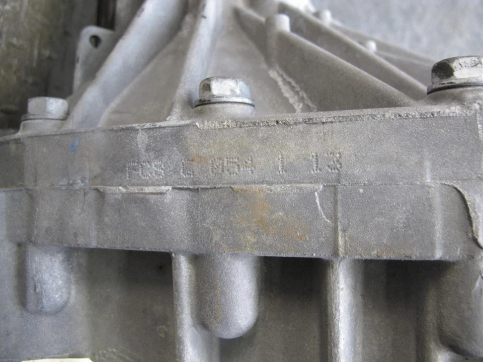 2008-2009 HUMMER H2 4WD 4x4 FRONT DIFFERENTIAL CARRIER 3.73 RATIO - Image 3 of 4